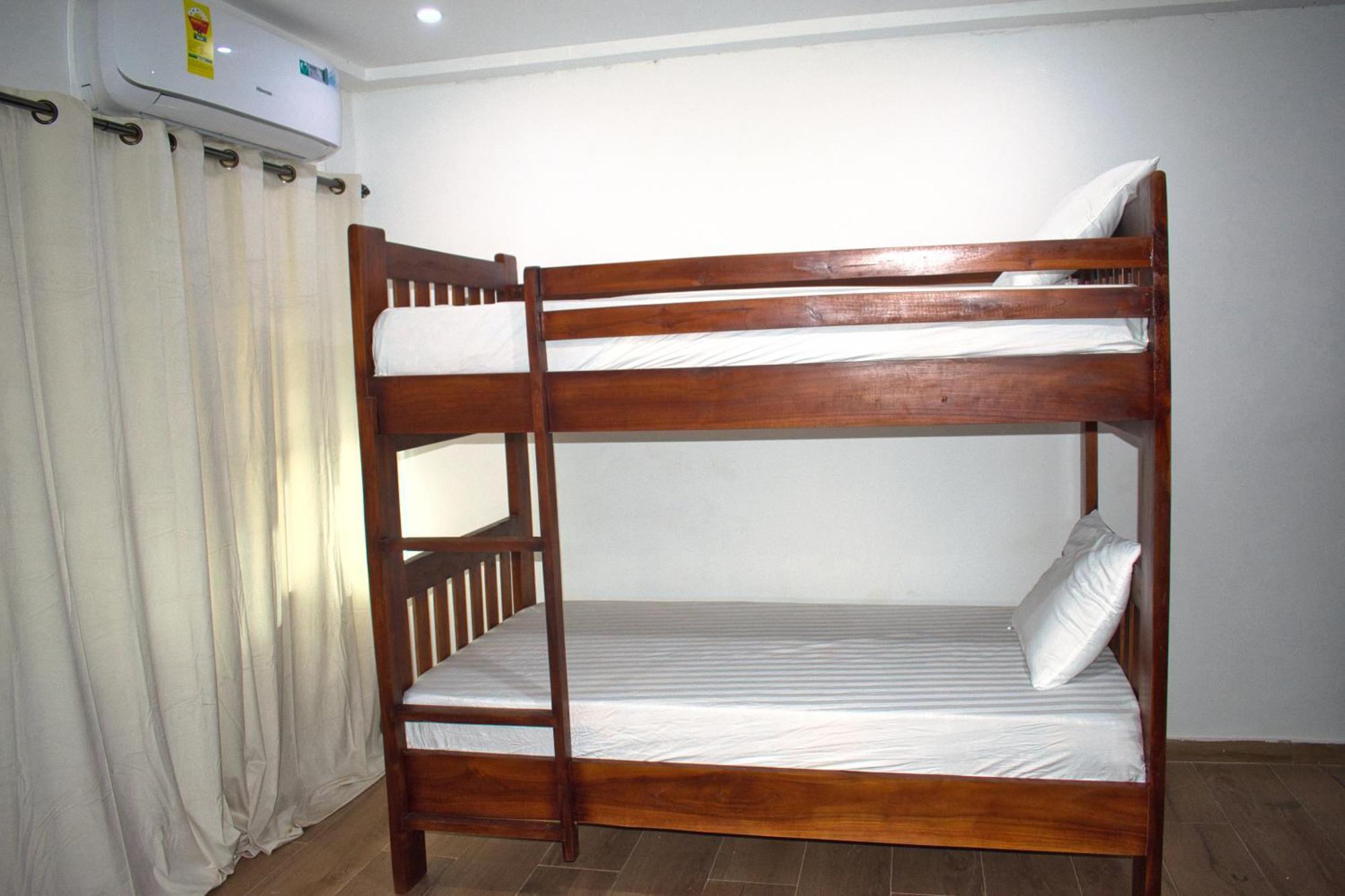 Tree House Hostel Тамале Екстериор снимка